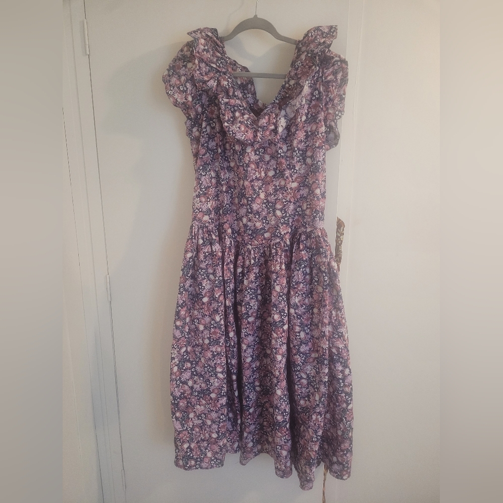 Laura Ashley x BATSHEVA Ileang Dress in Inglesham